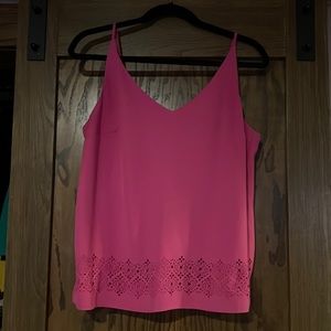 Great Condition V-Neck Hot Pink Flowy BR Tank Top w/ Laser Cut Details, Size M